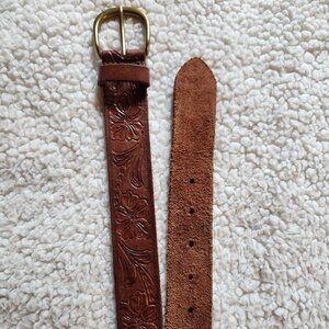 Womens belt